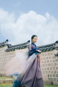 景福宫韩服，深色系开叉裙，适合冷清系小姐姐 6 旋律摄影 来自小红书网页版